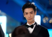 爱游戏APP-夜幕为幕，觉醒为刃，拉文以巴西雨战定义新时代