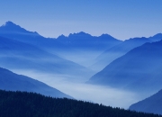 爱游戏官方-黄喜灿防线爆破术，法国终结皇家社会欧战梦