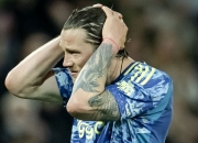 爱游戏娱乐-阿贾克斯前锋在比赛中获得进球王