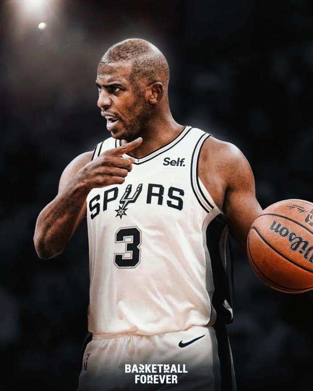 尼克斯客场大胜马刺,老将复苏全队 尼克斯客场大胜马刺,老将复苏全队