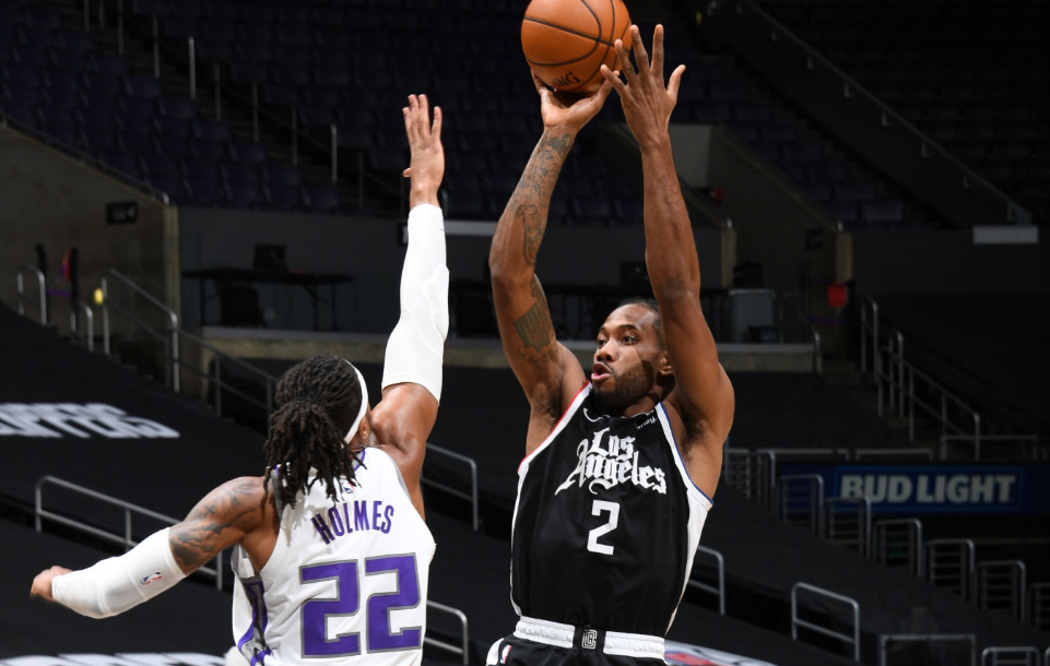 福克斯连续得分拉开差距，公牛收割国王